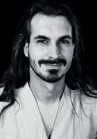 Logo Bruno Dogan dans Résurrection