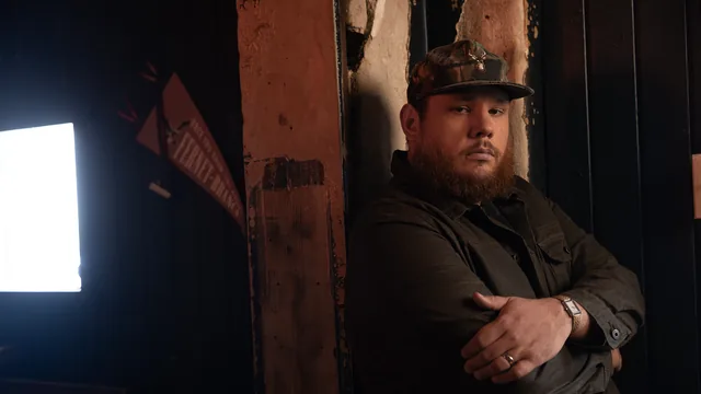Logo Luke Combs - My Kinda Saturday Night Tour